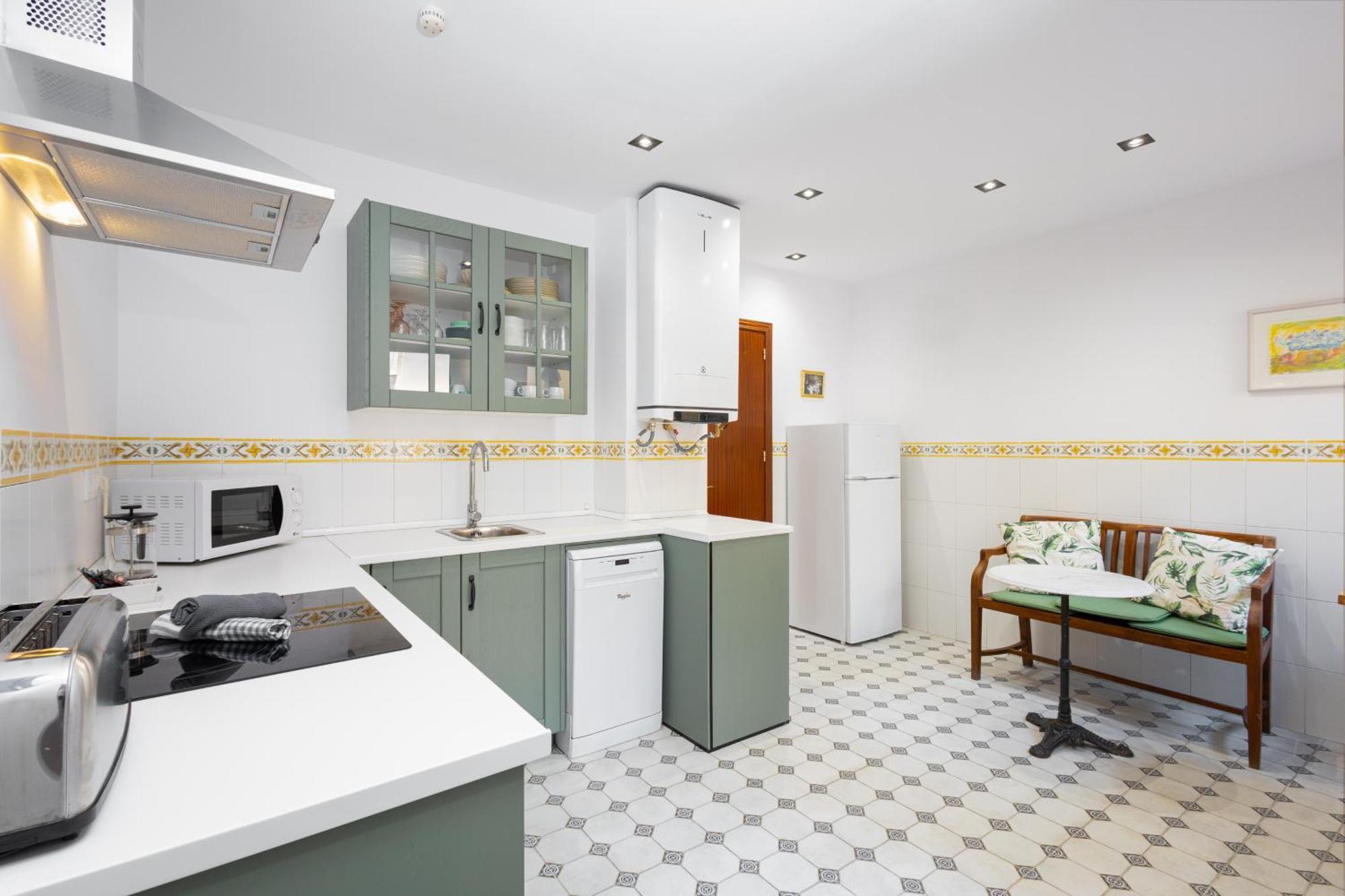 C92 - Rustic Two Bedrooms Apartment With Terrace Málaga Exteriör bild